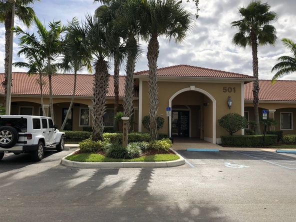 Lake Whitney Campus - 501 : 501 NW Lake Whitney Place, Port St. Lucie, FL 34986